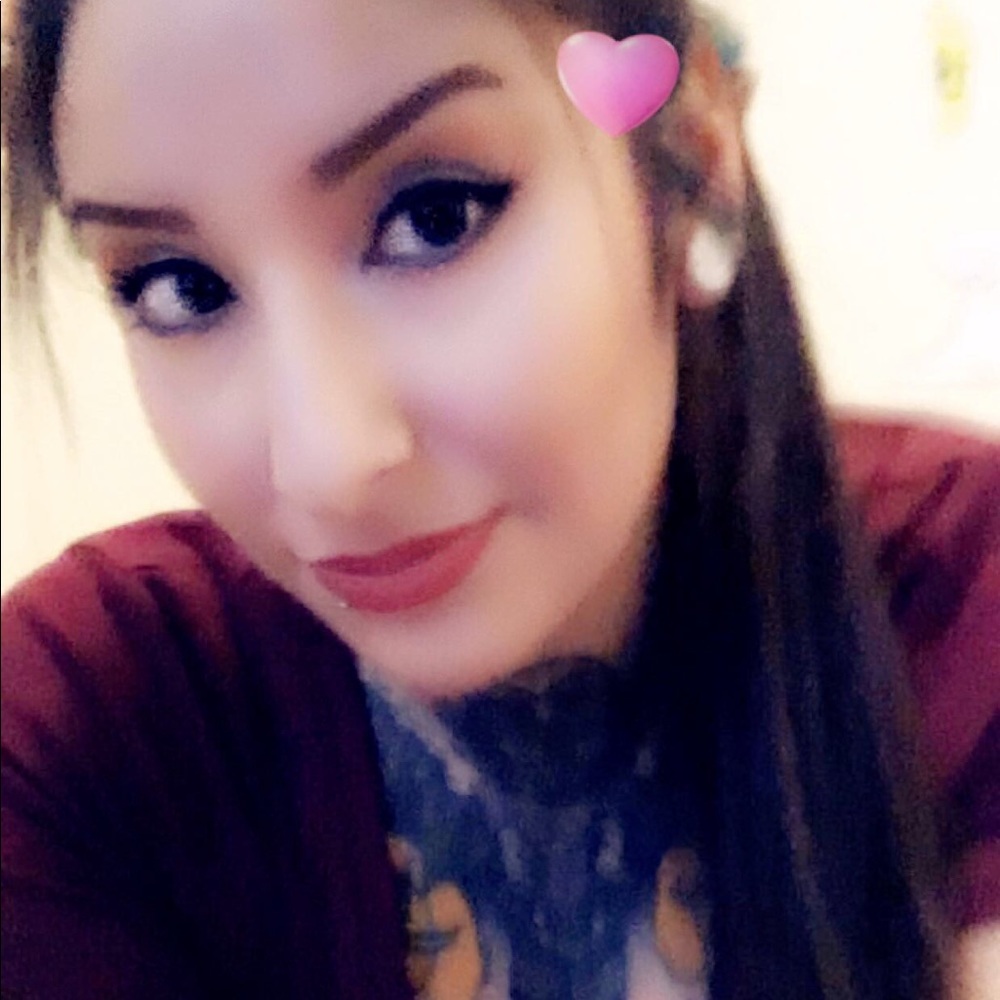 Meet your Posher, Amanda